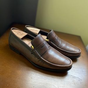 Bruno Magli Brown Patina Penny Loafers size 8.5D